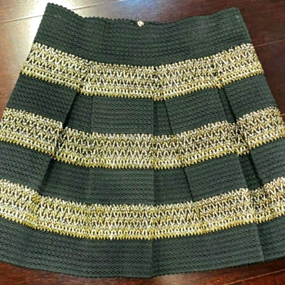 Ginger G skirt black and gold striped